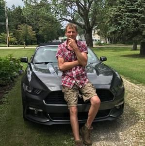 Meet your Posher, Michael